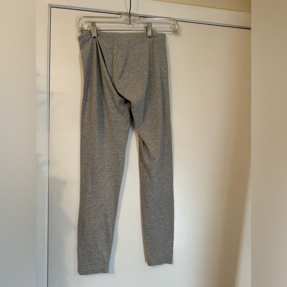 One step up grey leggings size small - Picture 3 of 6